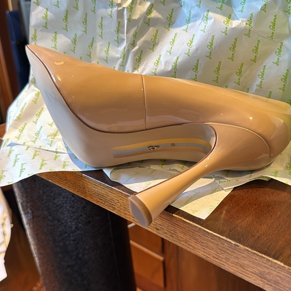 Sam Edelman, Antonia  Beige Patent Leathers - Picture 5 of 5